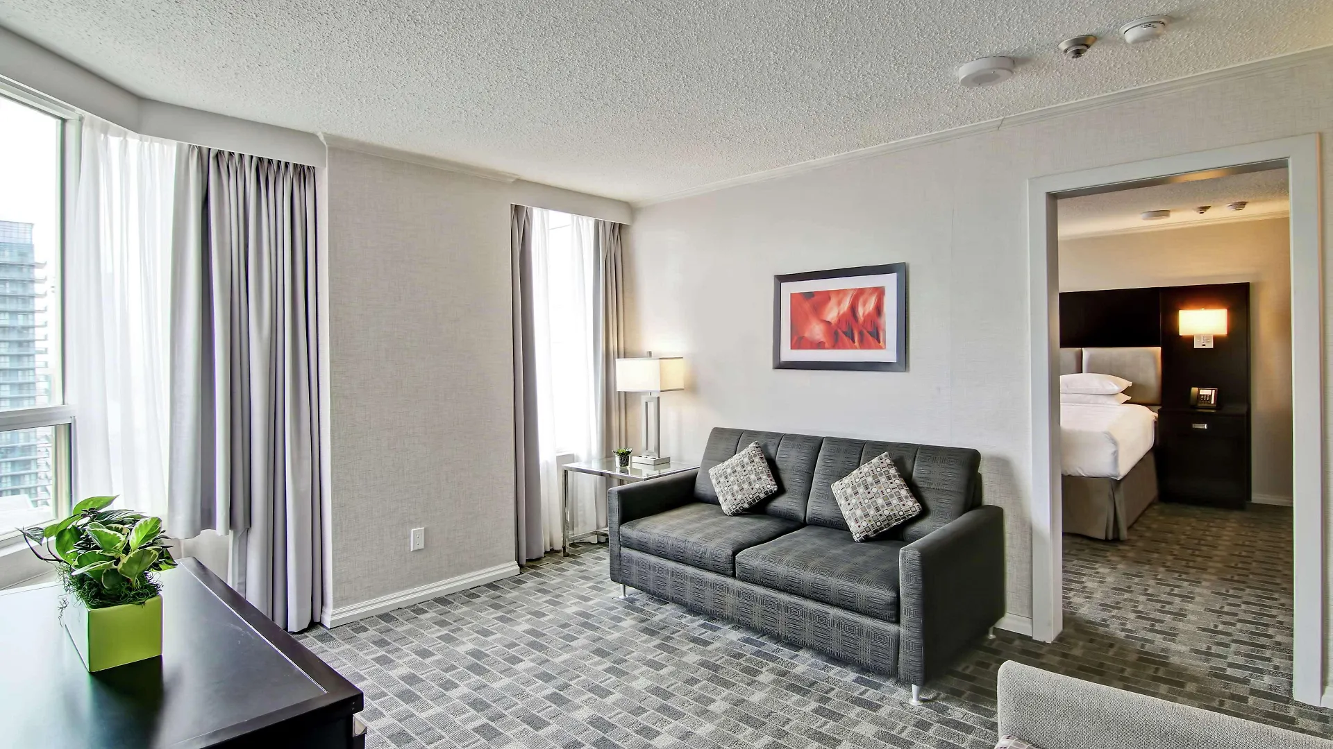 Hotel Doubletree By Hilton Toronto Downtown